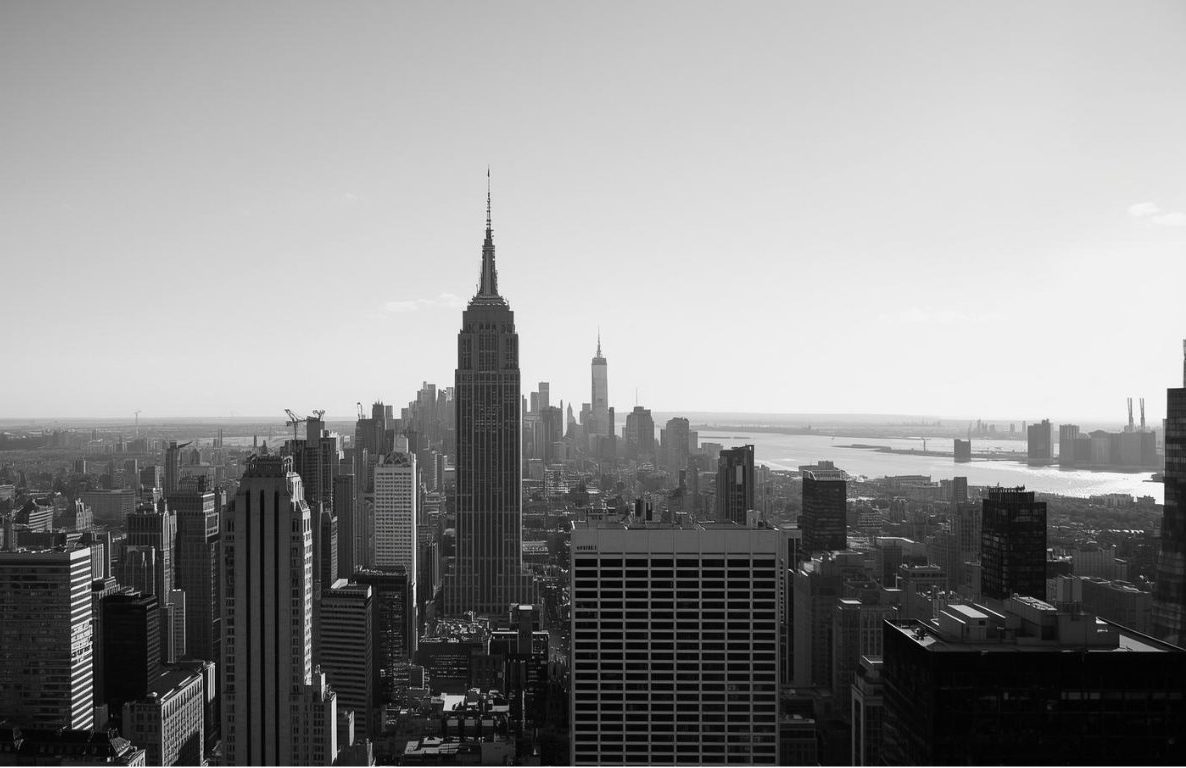 Manhattan skyline, home of the NYC Local Law 11 and Local Law 126 inspection market